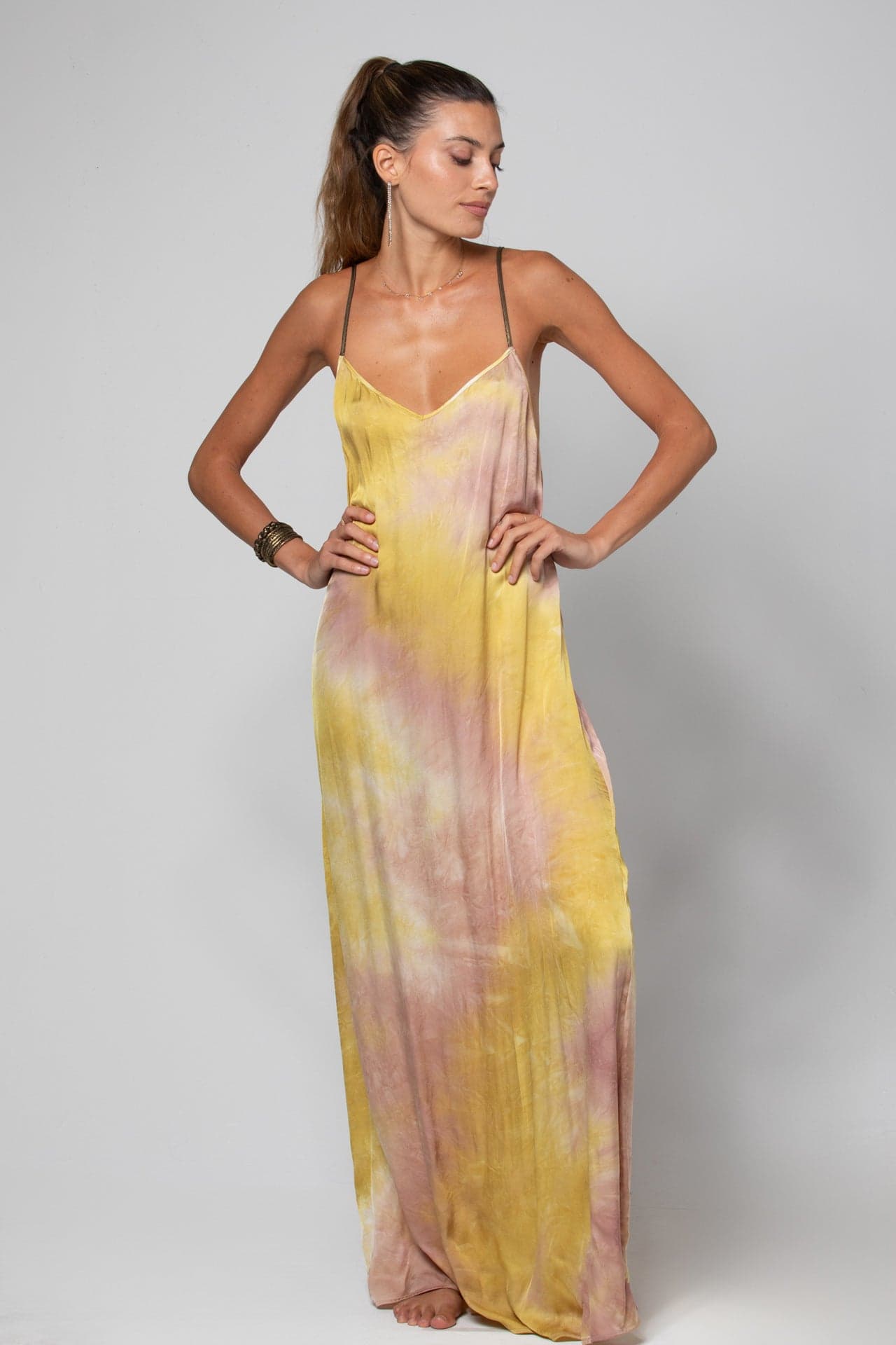 Robe Longue Croisée Dans le Dos Dina