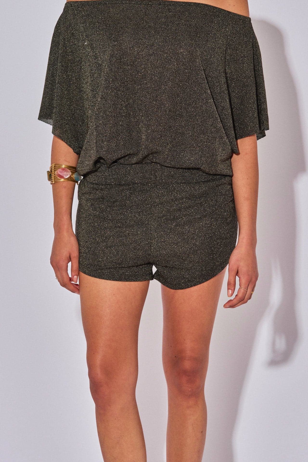 Short Thais
